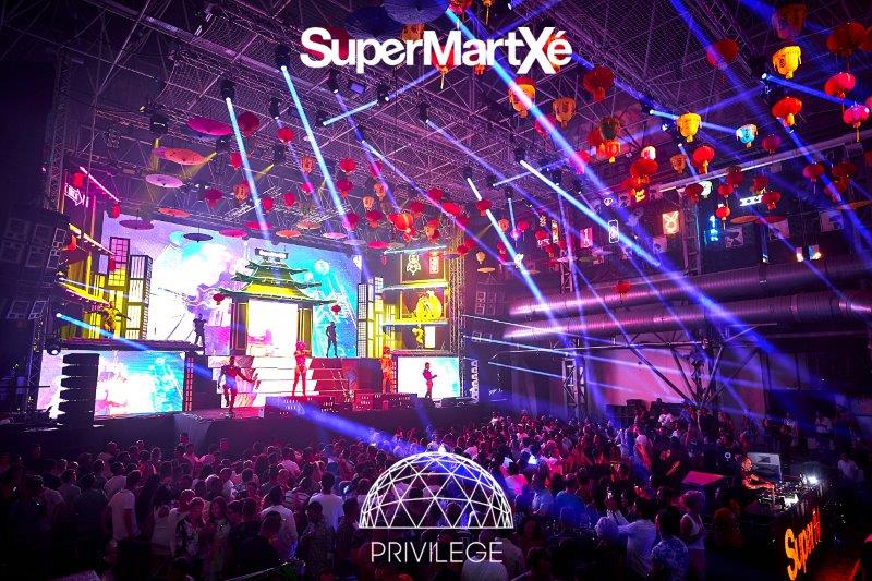 Privilege_Supermartxe